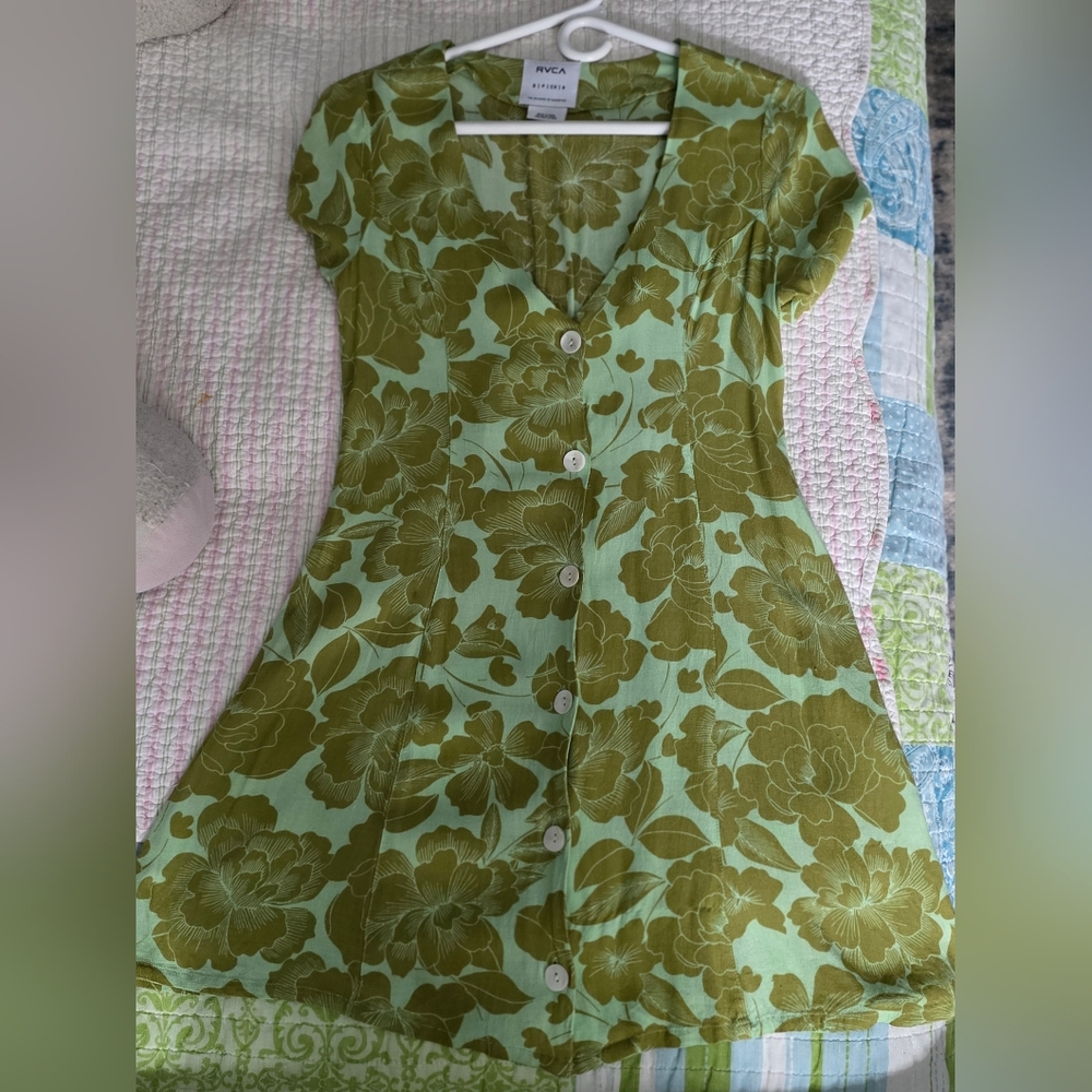 RVCA Olive Floral Button-Front Mini Dress